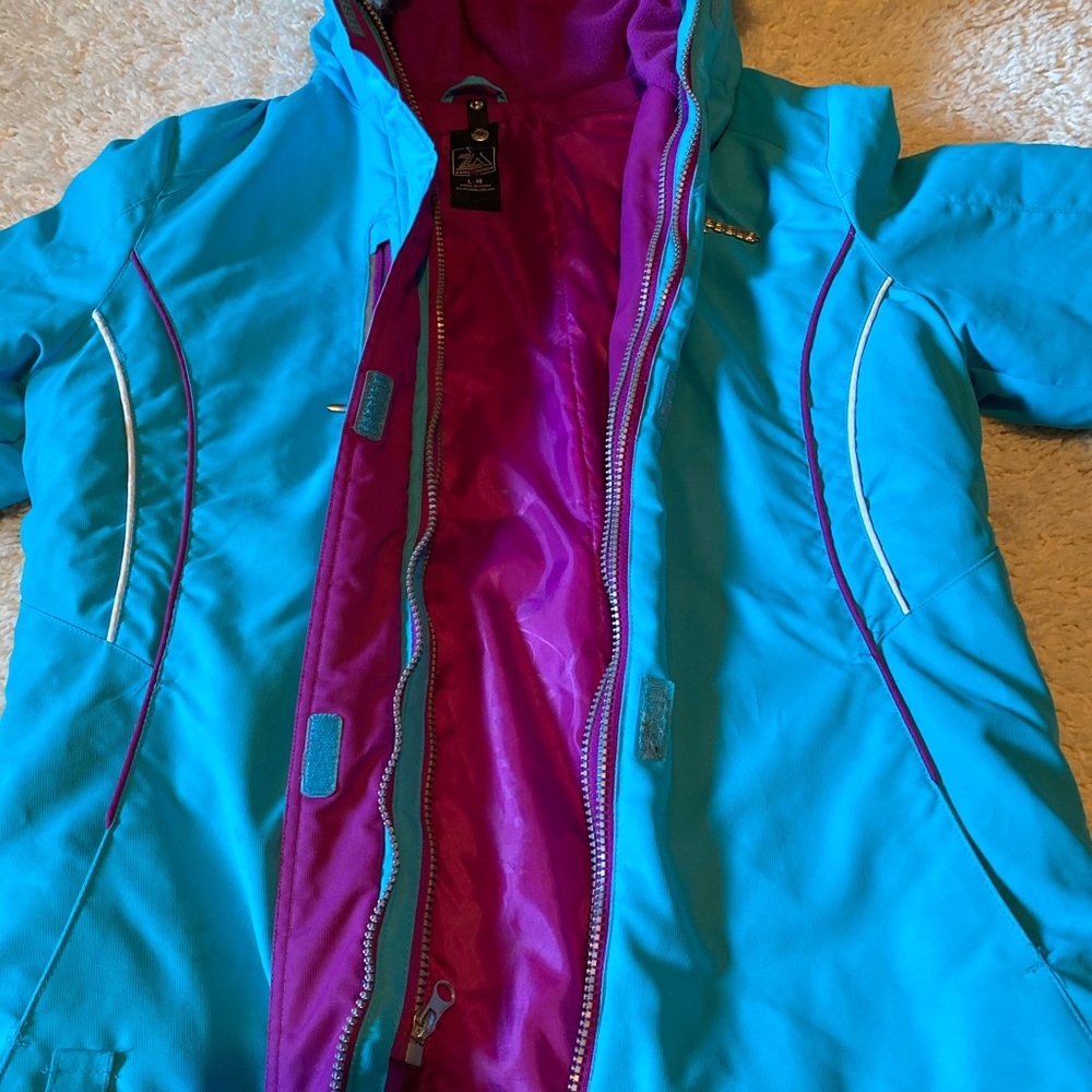Jacket - Picture 3 of 10